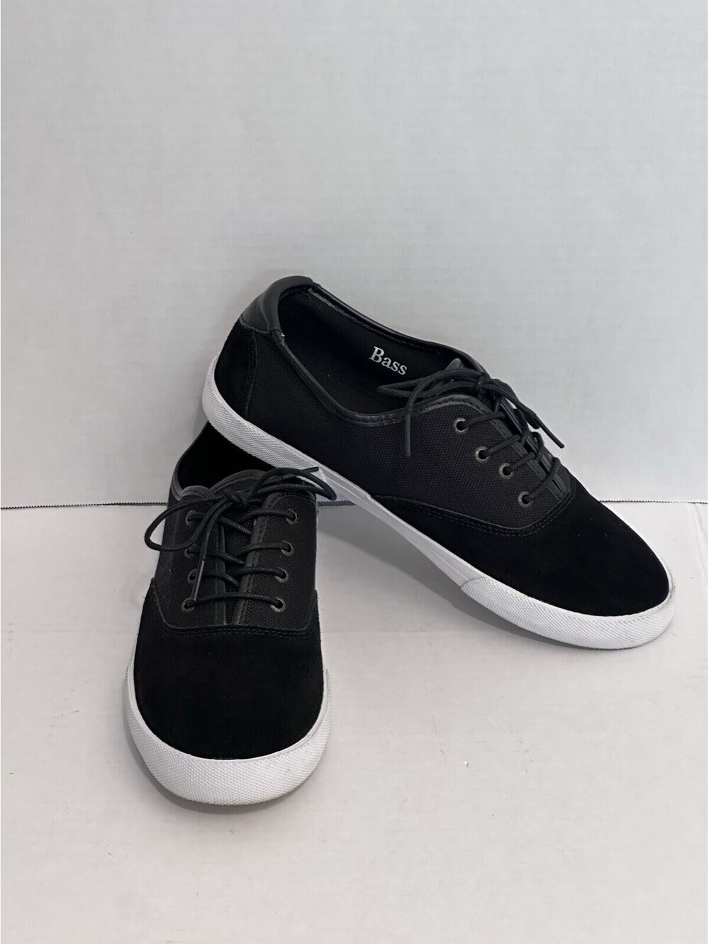 G.H. Bass And Co Genuine Suede Leather Deadstock Lace up Oxfords Women's 7.5M